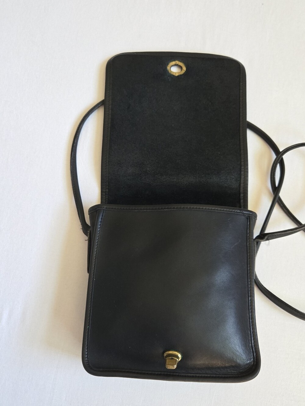 Vintage Coach Companion Bag Purse Square Flap Black Leather 80s/ Early 90s - Picture 8 of 15